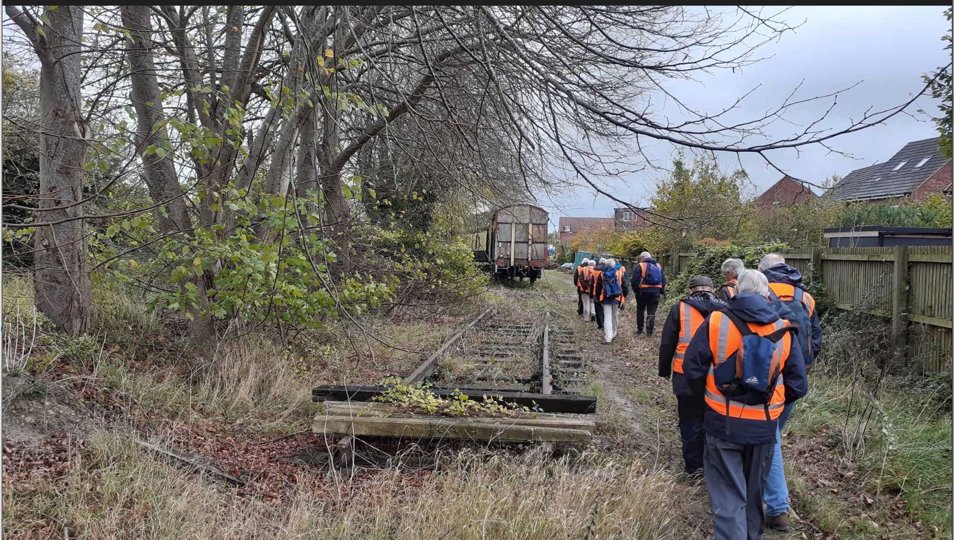 Nov 2022 – Chinnor Railway trackbed walk – RailwayRamblers